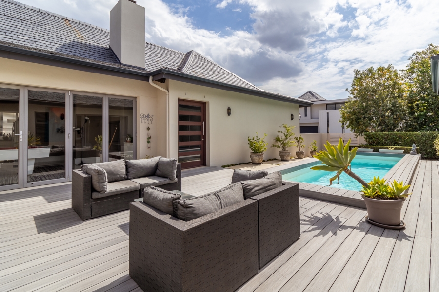 4 Bedroom Property for Sale in Pearl Valley at Val de Vie Western Cape
